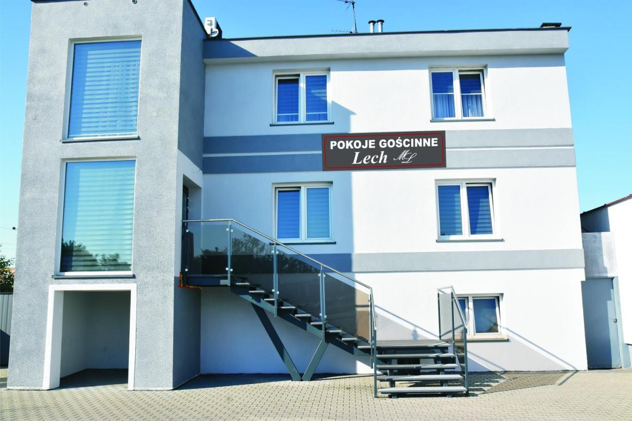 Pokoje Restauracja Lech Strzalkowo Exteriör bild